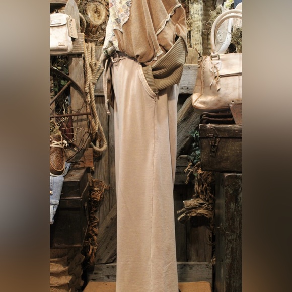 NWT ZENANA Ash Mocha Mineral Wash Terry Cloth Wide Leg Crop Pant Boho Size Med - Picture 4 of 10